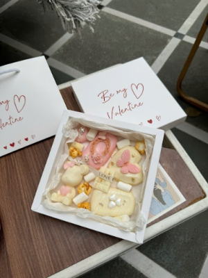 Valentine 2026 – Tư Duy Chọn Quà Theo “Ngôn Ngữ Tình Yêu” Để Chạm Đúng Trái Tim Người Ấy.