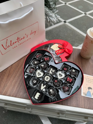 Valentine 2026 – Khi Tình Yêu Được Đo Bằng Sự Trưởng Thành Chứ Không Phải Giá Trị Món Quà.